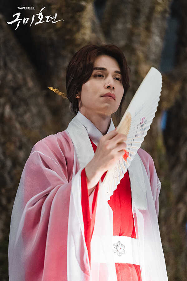 ซีรีส์พระเอกไม่ใช่คน