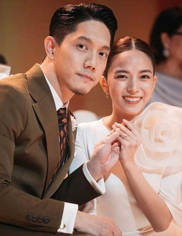 ใบเตย สุวพิชญ์, ชุดแต่งงาน