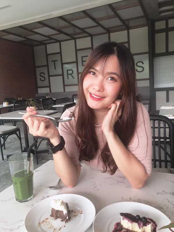 น้องรถจิ๊บ