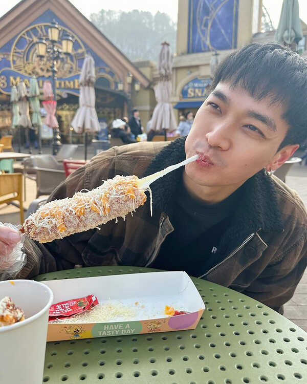 โอบนิธิ