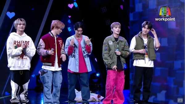The Wall Song ร้องข้ามกำแพง