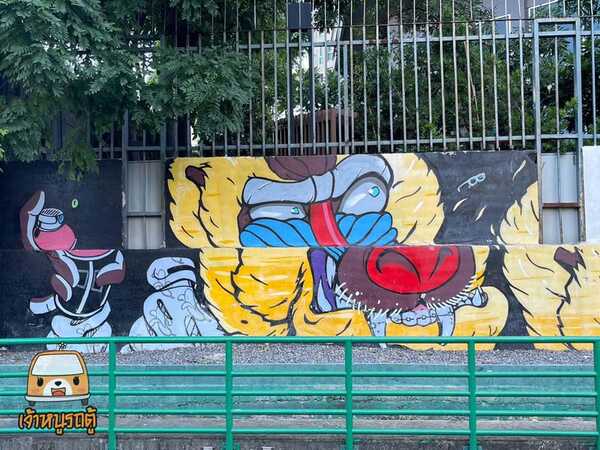 Sathon Canal Art