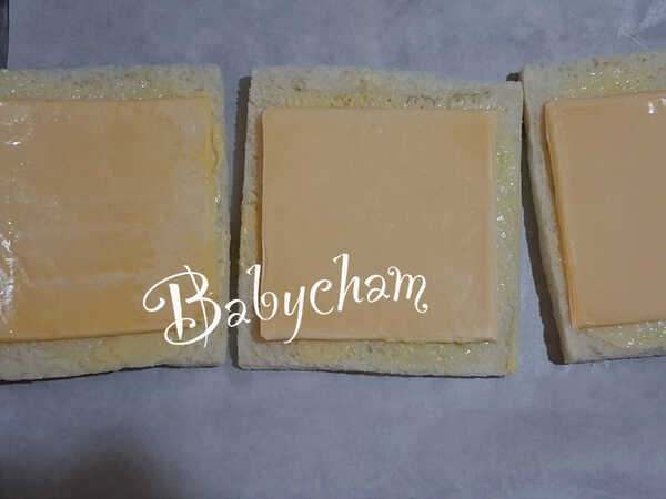 คร็อกเมอซีเยอ (Croque-Monsieur) อาหารเช้า แซนด์วิช สูตรขนม