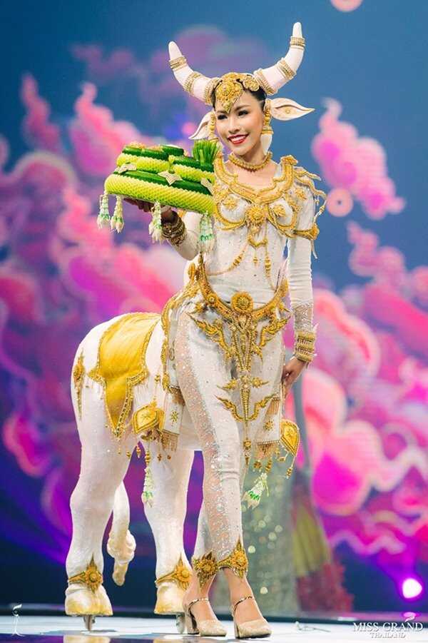 ชุดประจำชาติ Miss Grand Thailand 2019