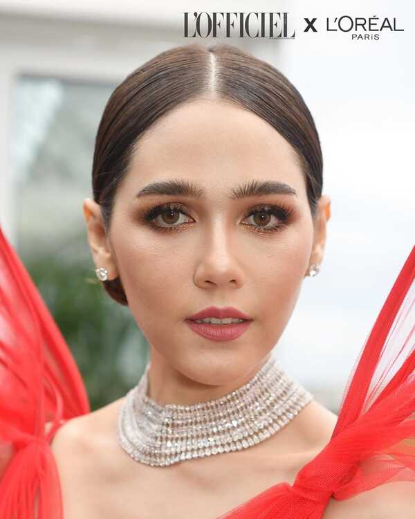 ชมพู่ อารยา
