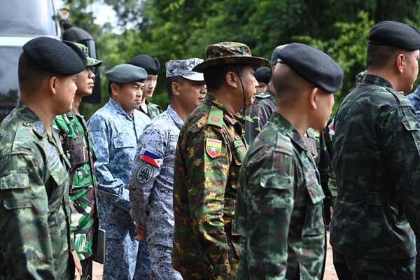  ผู้กองอะตอม ร้อยเอกหญิง ปวิชญา วลีสุขสันต์ 