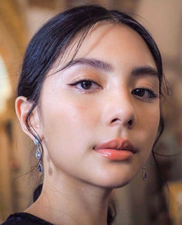 ฟ้า ษริกา