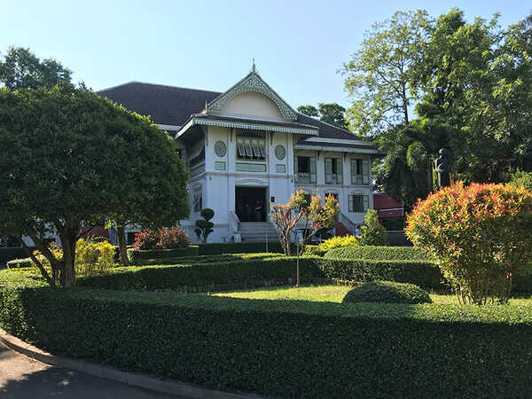 ที่เที่ยววันหยุดยาว