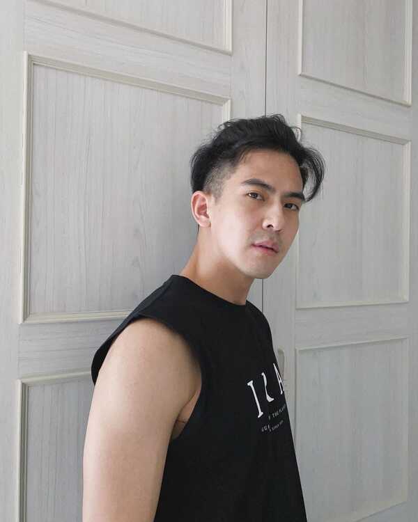ภาพจาก : Instagram toey_pongsakorn