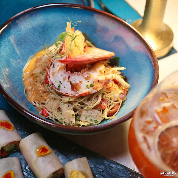 ร้านอาหารวาเลนไทน์ Siam Yacht Club