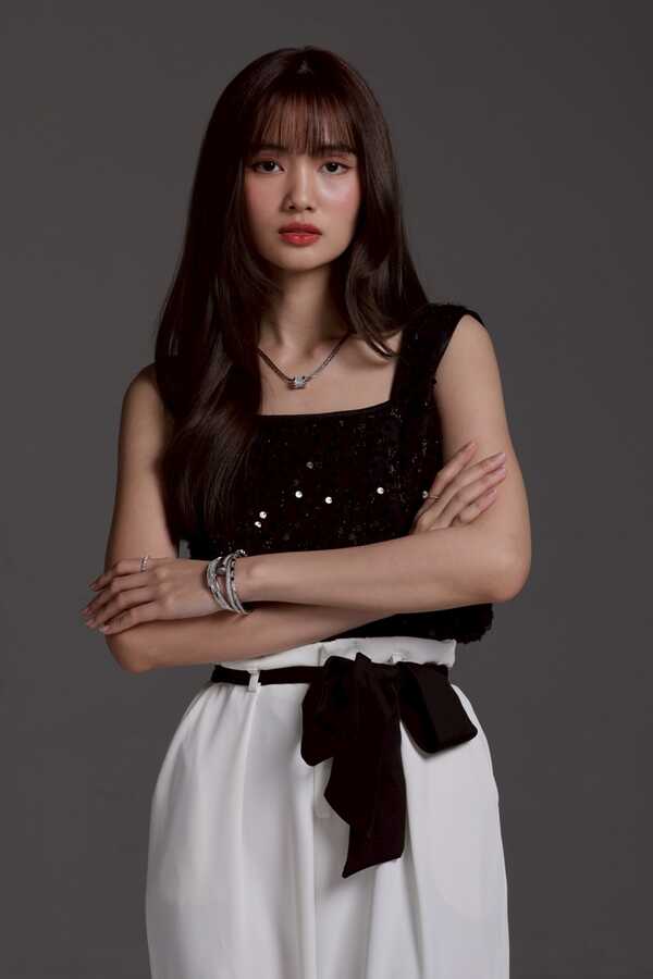 น้องสาวหายนะ Hide & Sis นักแสดง