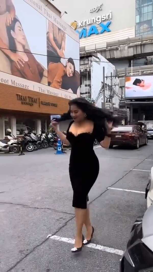 ตั๊ก ศิริพร