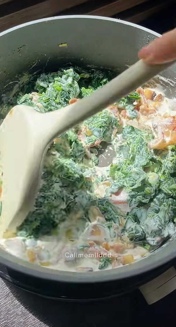 Creamy Spinach Cheese Fold เมนูผักโขมอบชีส อาหารว่าง สูตรอาหาร