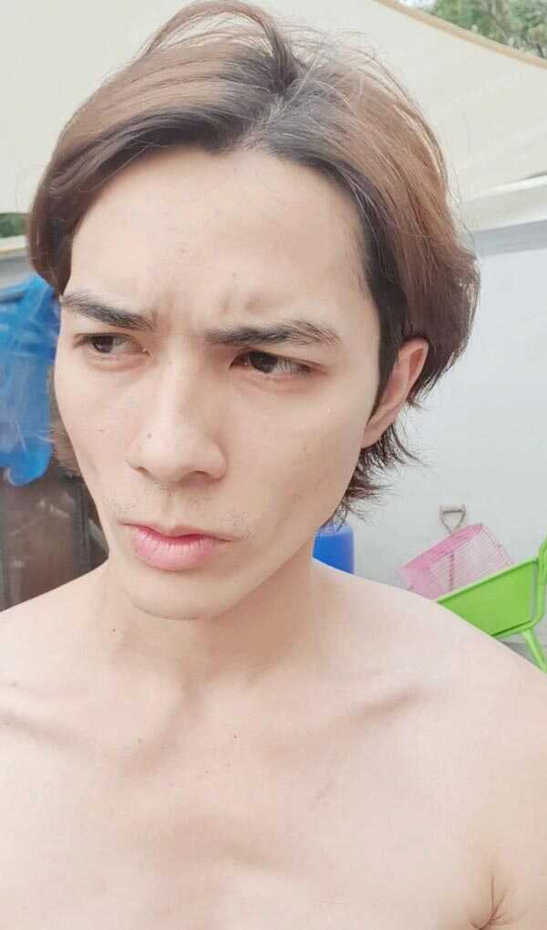 แน็ก ชาลี