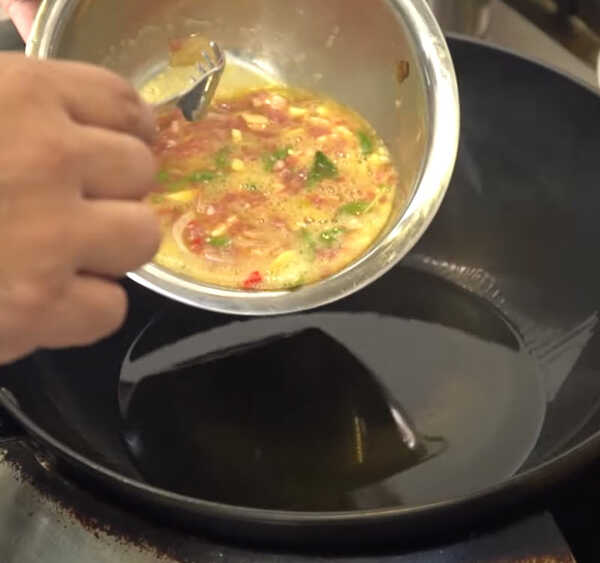 ไข่เจียวหมูสับ 