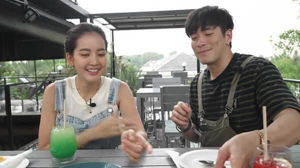 โบว์ เมลดา ออกรายการของ อาเล็ก ธีรเดช