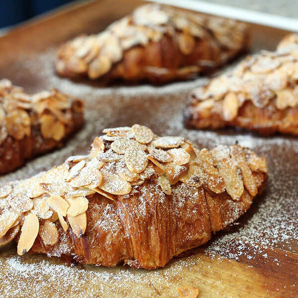 ร้านครัวซองต์