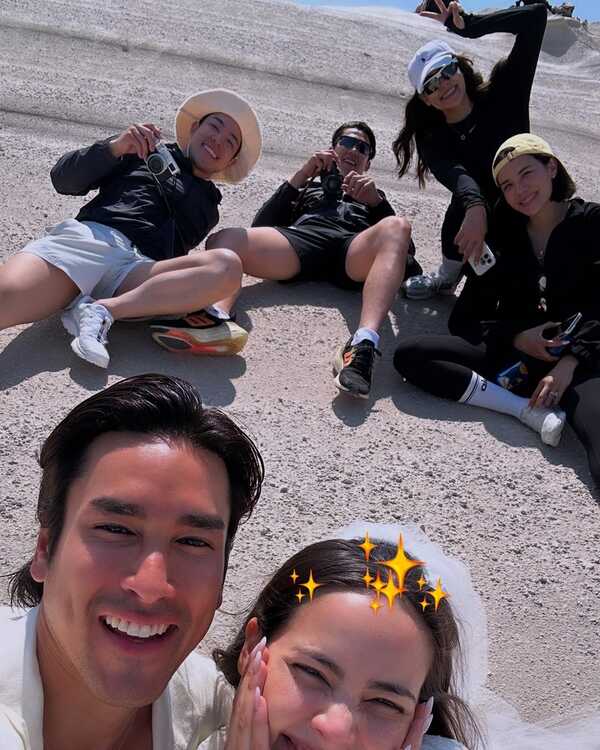 ณเดชน์ ญาญ่า หวานไม่ยั้ง ชอตนี้ทำกรี๊ดลั่น หรือจะถ่ายพรีเวดดิ้งแล้ว