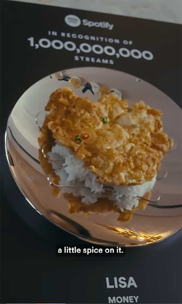 ลิซ่า BLACKPINK