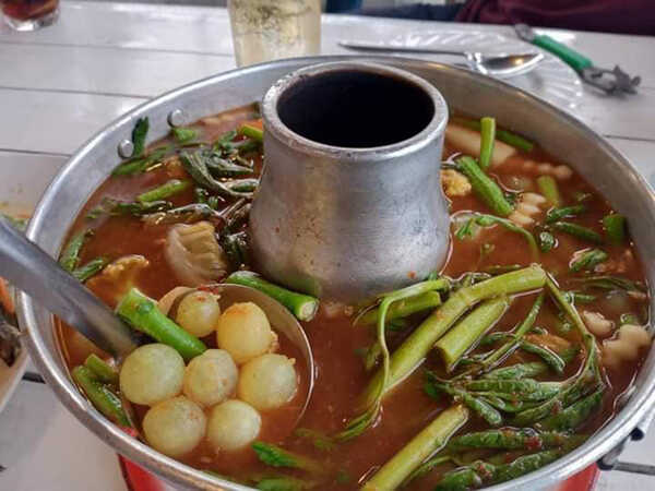 ร้านอาหาร แสมสาร