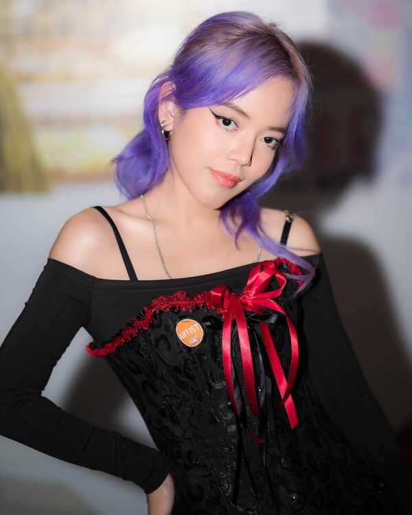 วีนัส ศักดิ์ศิริ