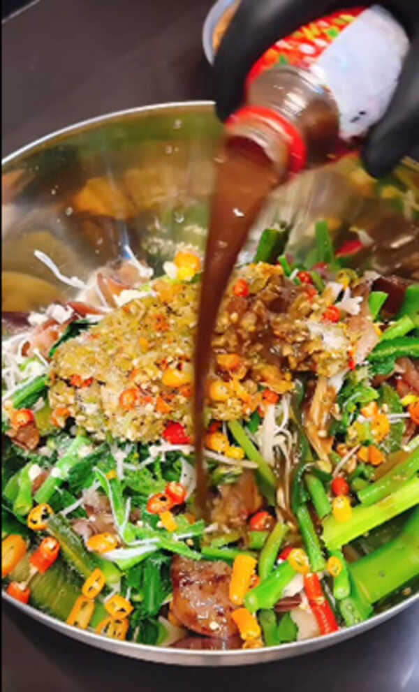 ซุบผักลาว อาหารอีสาน เมนูผัก สูตรอาหาร วิธีทำซุบผักลาว