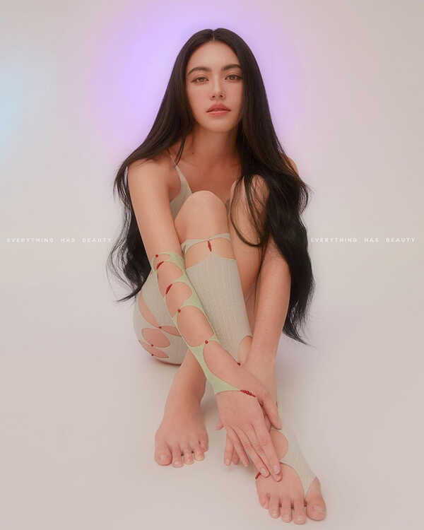 ใหม่ ดาวิกา