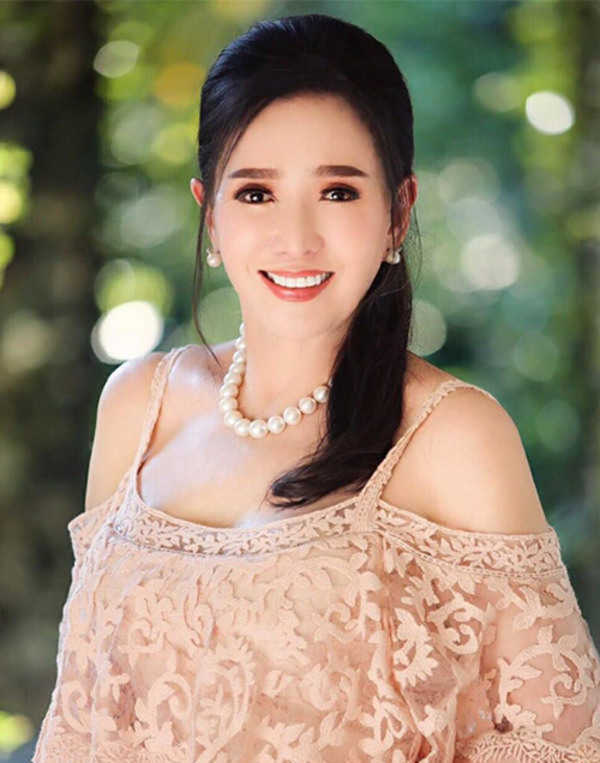ภาพจาก : Instagram apasrahongsakula