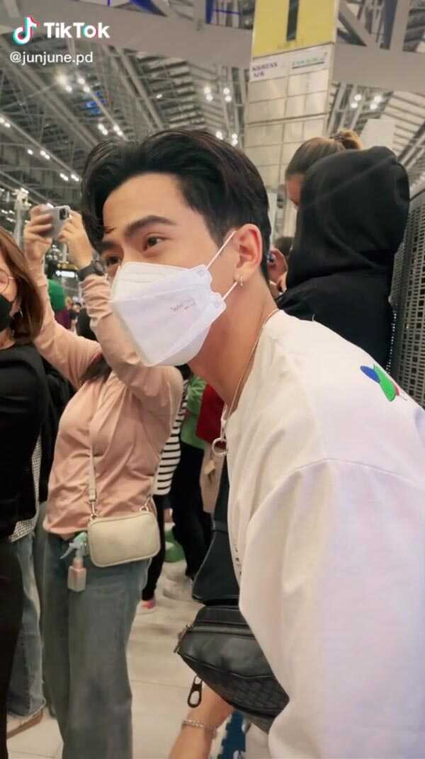 เต้ย พงศกร