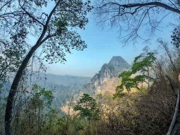 ถ้ำนกนางแอ่น