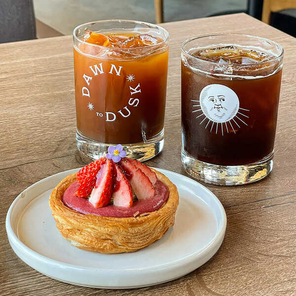 ร้านคาเฟ่กรุงเทพ 2024 Dawn to Dusk