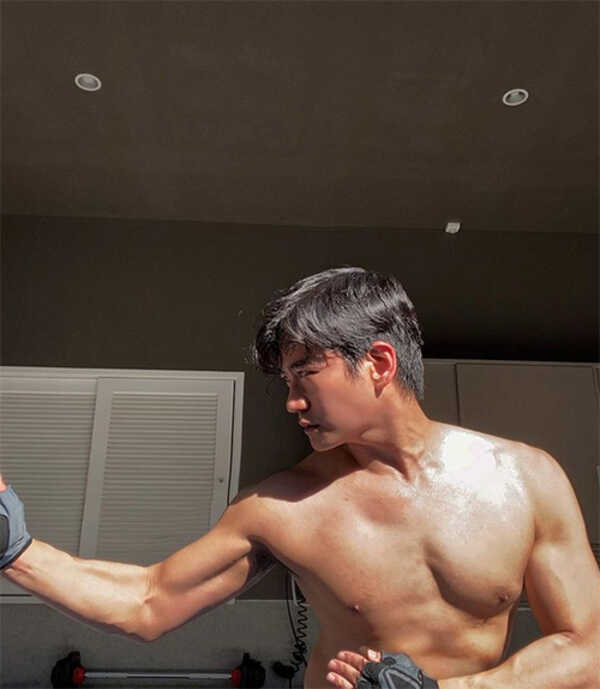 หมอโอ๊ค สมิทธิ์