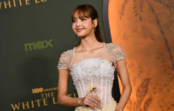 ลิซ่า BLACKPINK