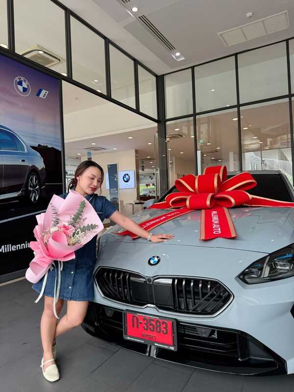  ลิลลี่ ได้หมดถ้าสดชื่น ถอย BMW ป้ายแดง เจนนี่ โอนเงินแสนร่วมยินดี 