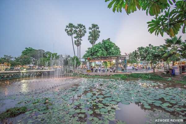 ตลาดต้นตาล ขอนแก่น