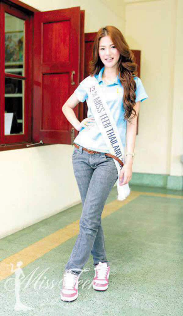 เกลิน ธัญรดี ประวัติ