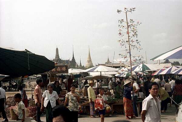 สนามหลวง