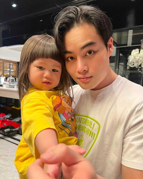 โอ๊ต ธนภูมิ