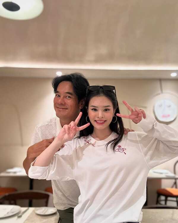  แอลลี่ อชิรญา  อ่ำ อัมรินทร์