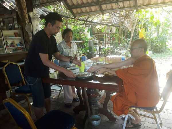 สิวะ แตรสังข์