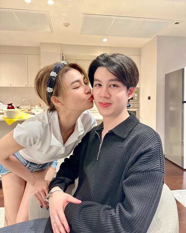 ปู มัณฑนา