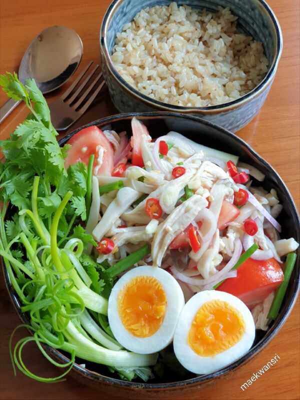 ยำเห็ด