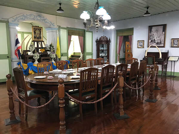 ที่เที่ยววันหยุดยาว