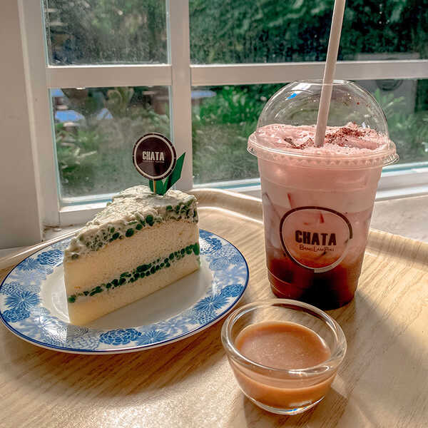 CHATA Specialty Coffee เมนูกาแฟ ขนม