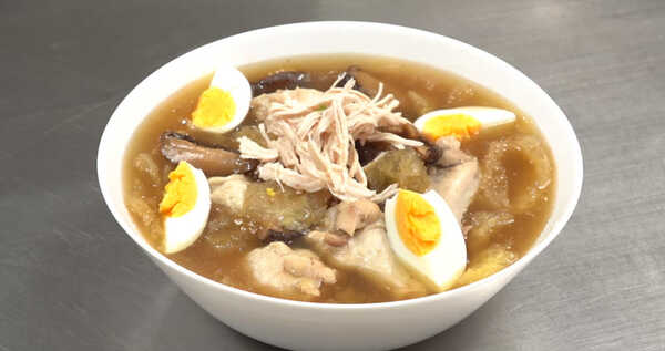 กระเพาะปลาน้ำแดง