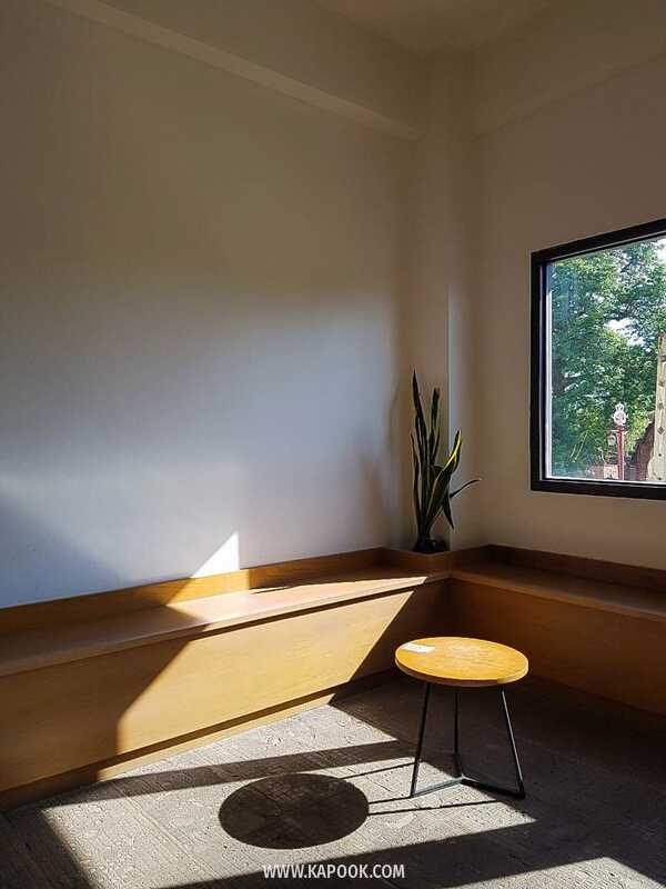 คาเฟ่อยุธยา Busaba Cafe & Bake Lab