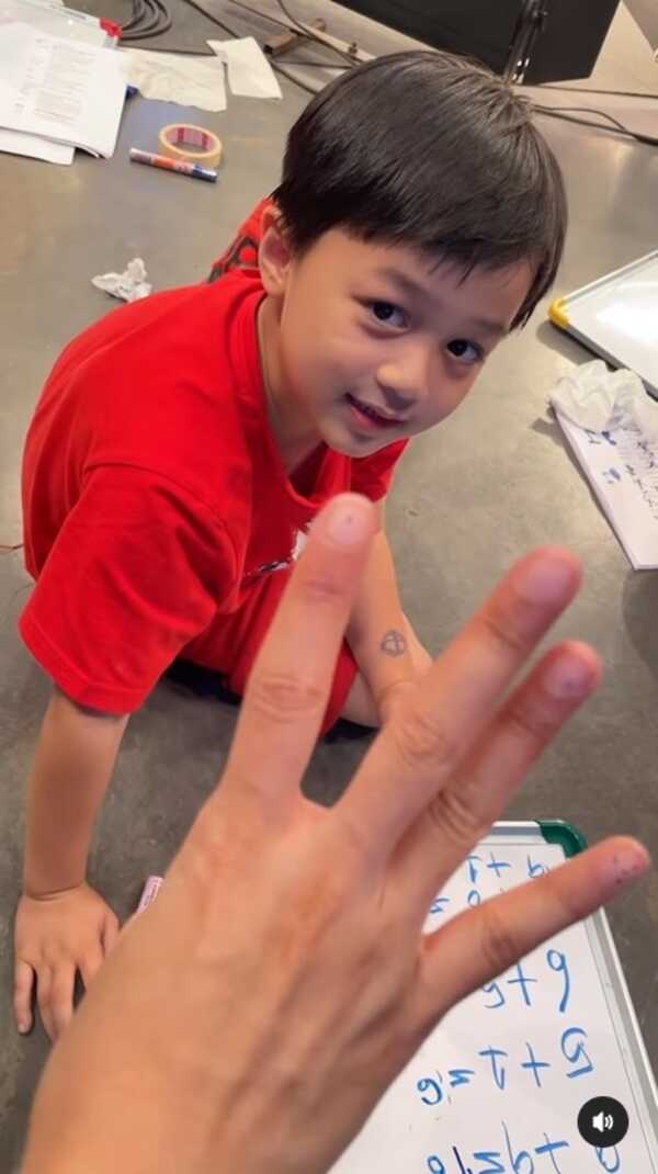 ภาพจาก Instagram polyplus_jad_hai