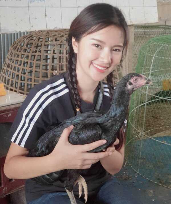 น้องมด ภรมนัฐ