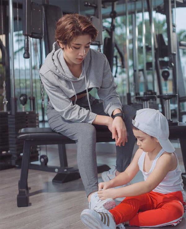 แตงกวา จิราพร