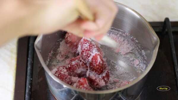 ไอศกรีมสตรอว์เบอร์รี